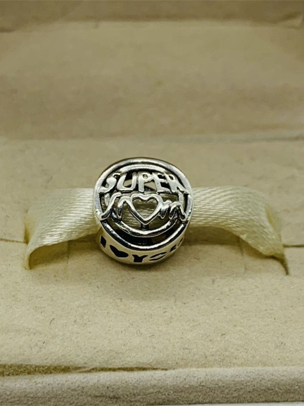 ✨🔥Pandora Mum Hero Openwork Charm Charm
